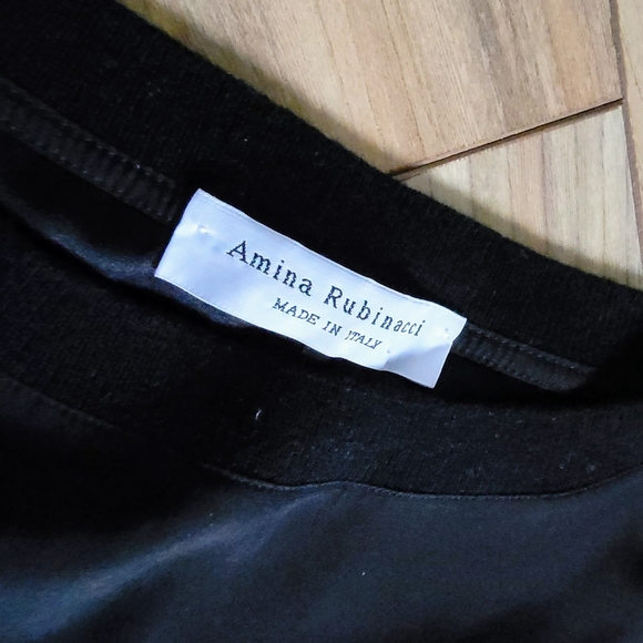 Amina Rubinacci Italy Silk & Cashmere Half Sleeve Blouse - Picture 5 of 8